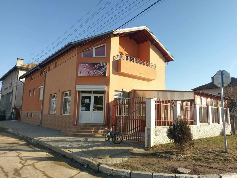 Стаи За Гости Елени Shiroki Dol Eksteriør bilde